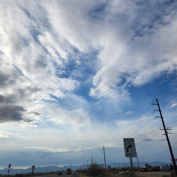 Meet your Posher, Jessica - Picture 5 of 16